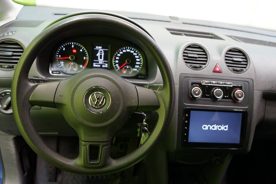 Volkswagen Caddy Maxi vaihtoauto