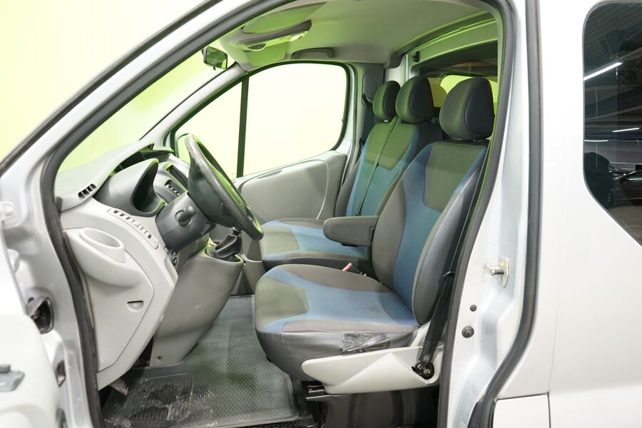 Renault Trafic vaihtoauto