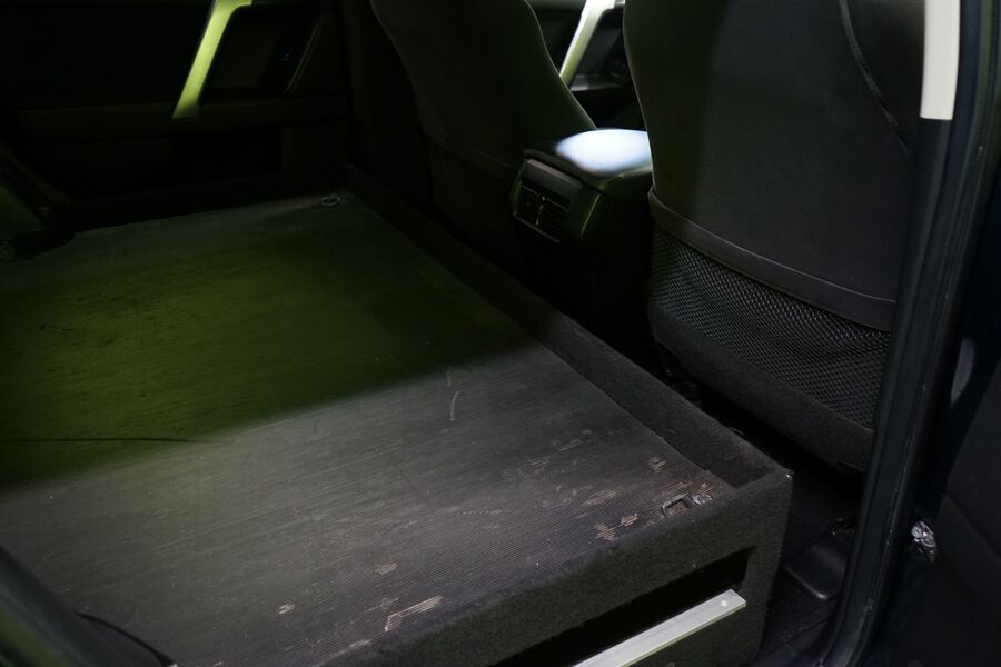 Toyota Land Cruiser vaihtoauto