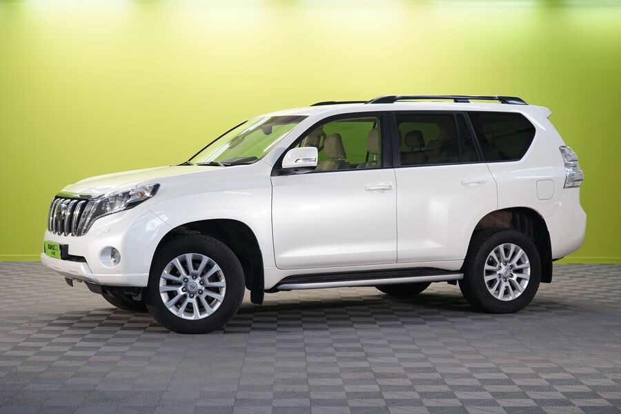 Toyota Land Cruiser vaihtoauto
