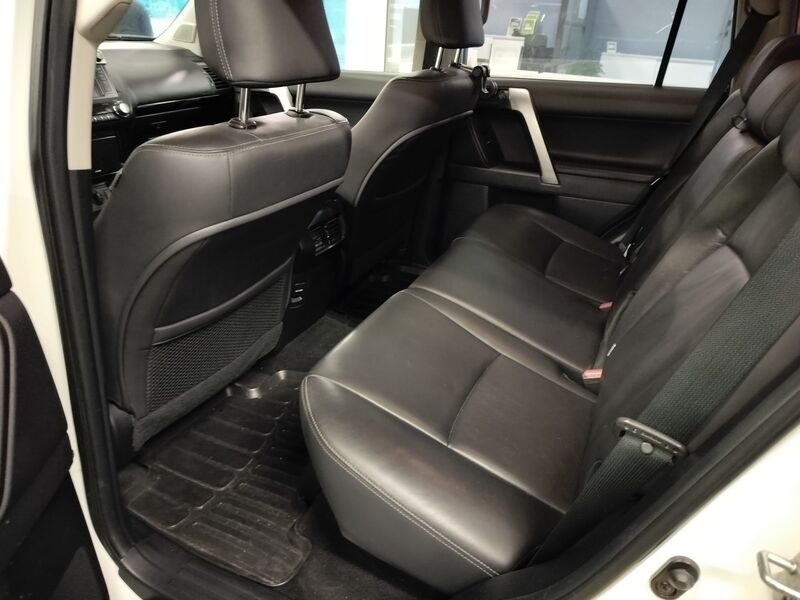 Toyota Land Cruiser vaihtoauto