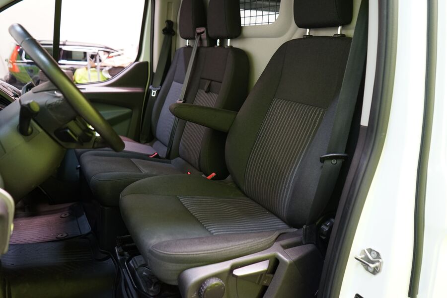 Ford Transit Custom vaihtoauto