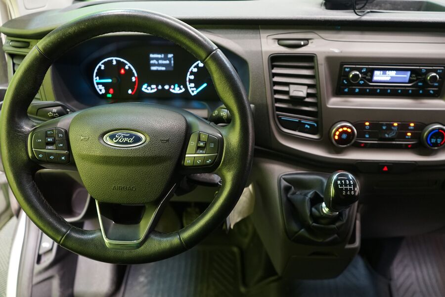 Ford Transit Custom vaihtoauto