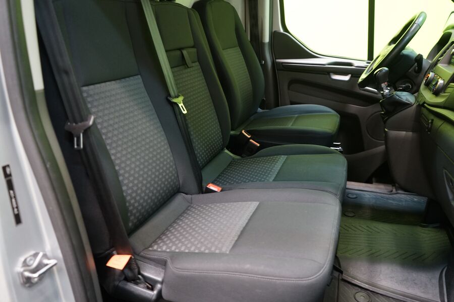 Ford Transit Custom vaihtoauto