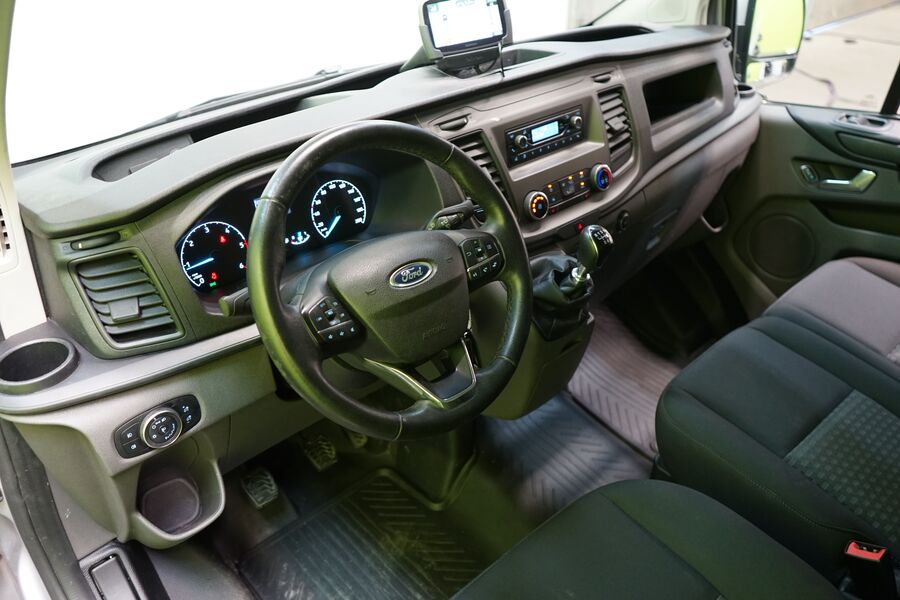 Ford Transit Custom vaihtoauto