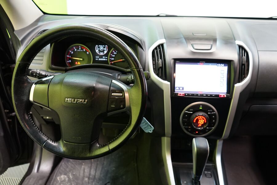 Isuzu D-Max vaihtoauto