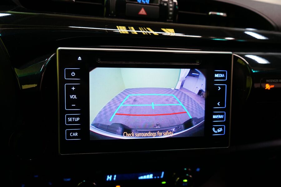 Toyota Hilux vaihtoauto