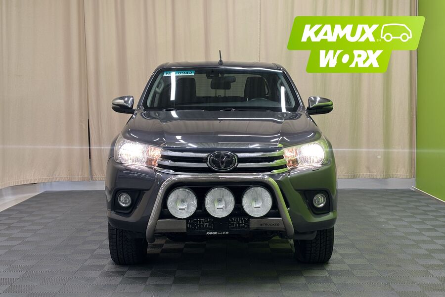 Toyota Hilux vaihtoauto