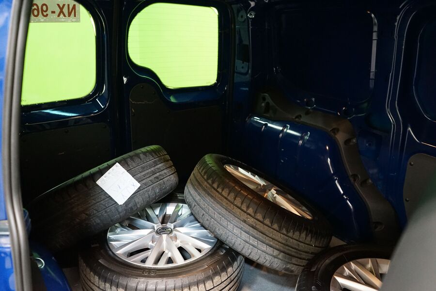 Volkswagen Caddy vaihtoauto