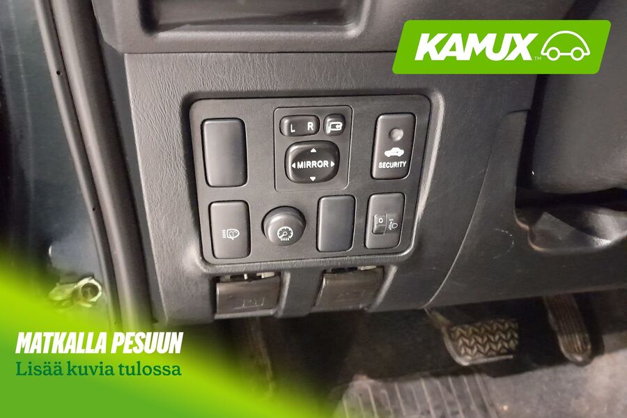 Toyota Hilux vaihtoauto