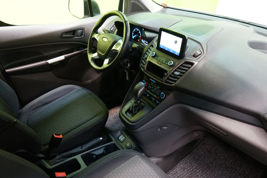 Ford Transit Connect vaihtoauto