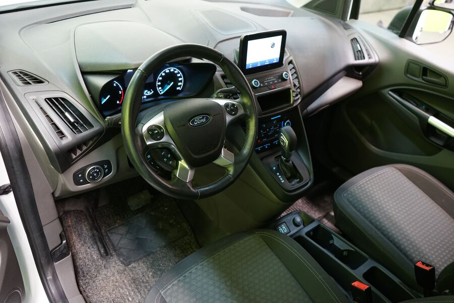 Ford Transit Connect vaihtoauto