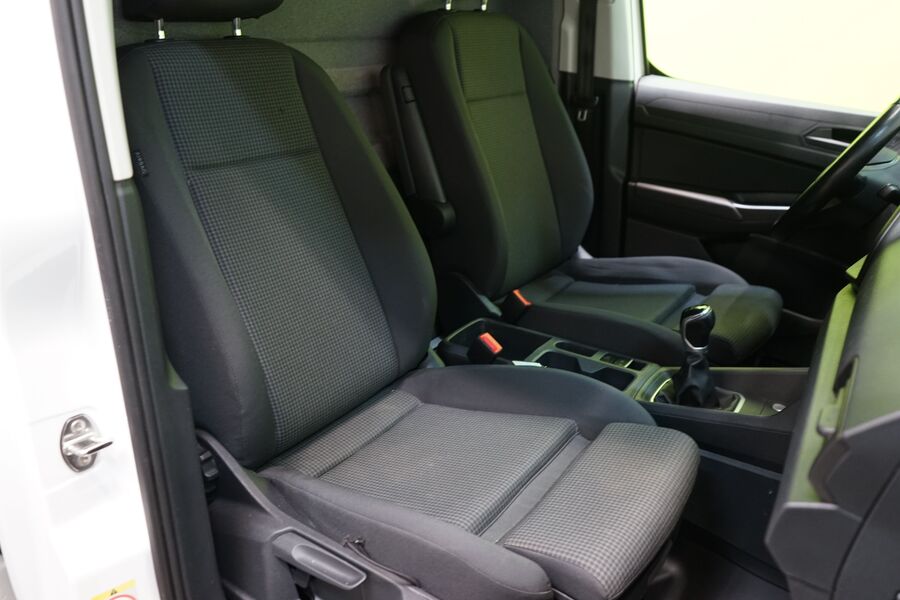 Volkswagen Caddy Maxi vaihtoauto