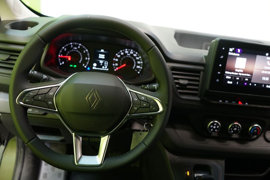 Renault Trafic vaihtoauto