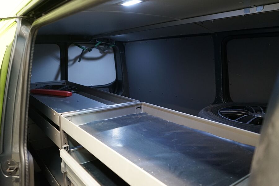 Volkswagen Transporter vaihtoauto