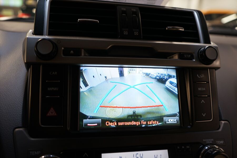 Toyota Land Cruiser vaihtoauto