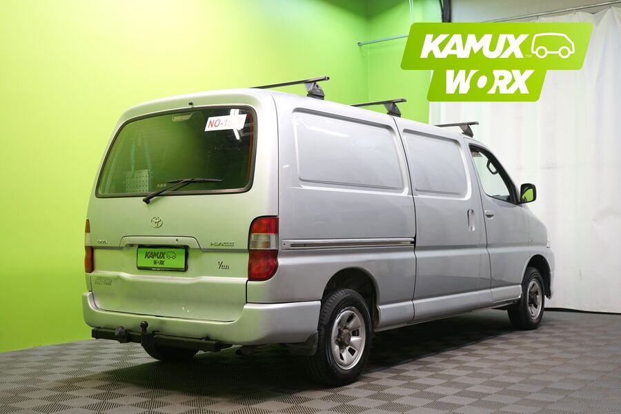 Toyota Hiace vaihtoauto