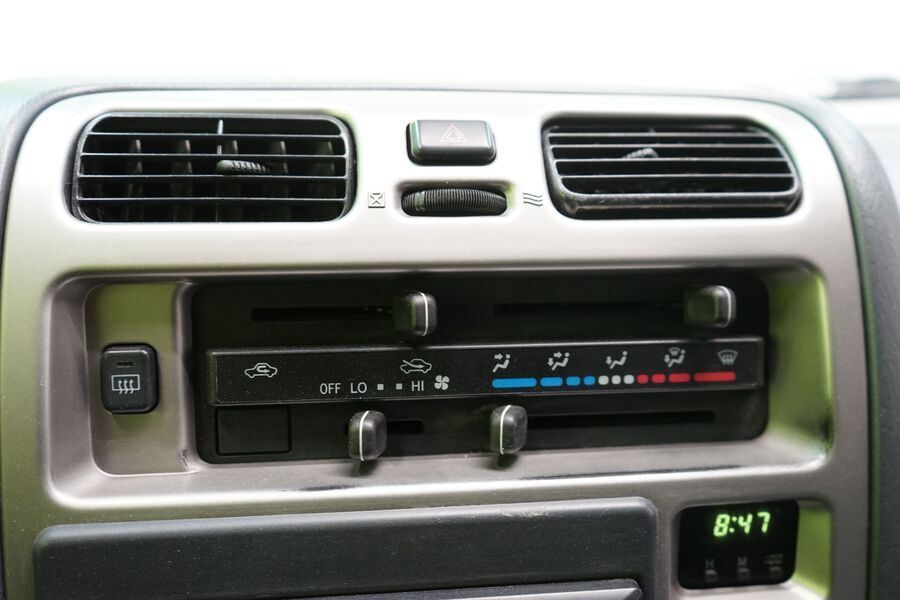 Toyota Hiace vaihtoauto