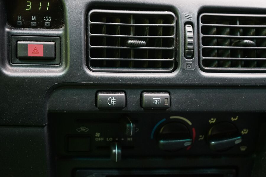 Toyota Hilux vaihtoauto