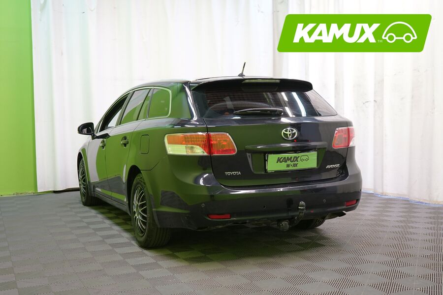 Toyota Avensis vaihtoauto