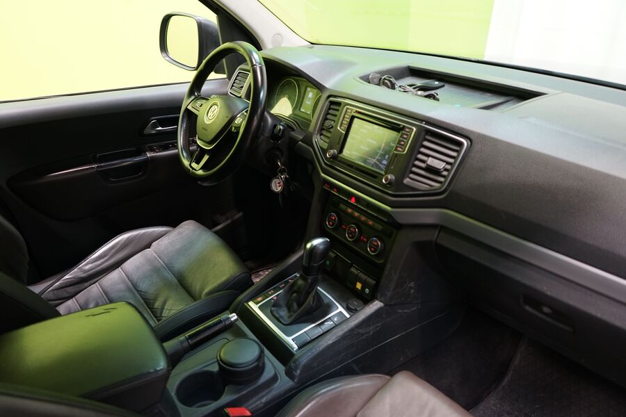 Volkswagen Amarok vaihtoauto