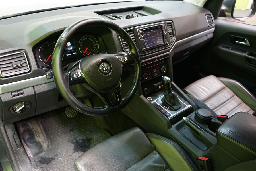 Volkswagen Amarok vaihtoauto