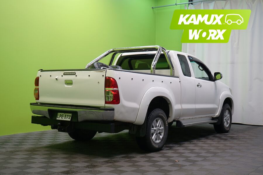 Toyota Hilux vaihtoauto