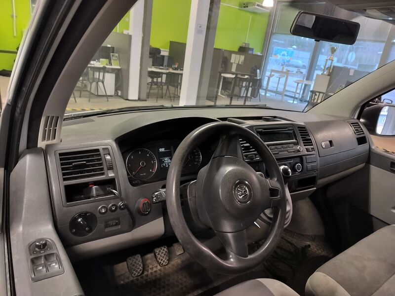 Volkswagen Transporter vaihtoauto