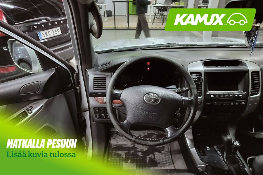 Toyota Land Cruiser vaihtoauto