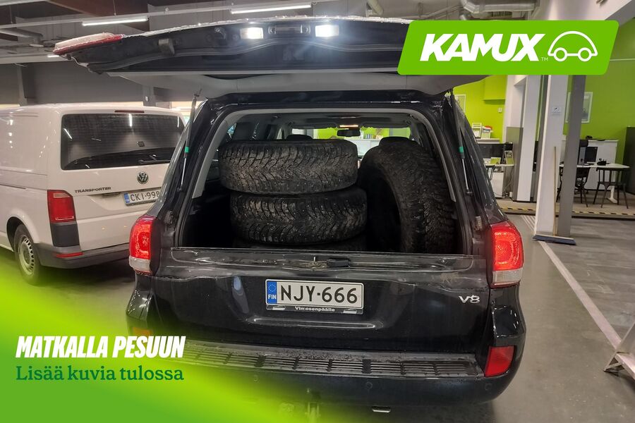 Toyota Land Cruiser vaihtoauto