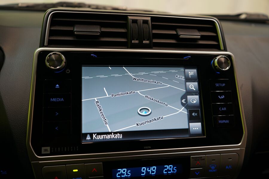 Toyota Land Cruiser vaihtoauto