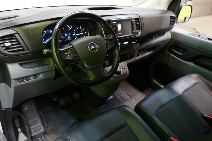 Opel Vivaro vaihtoauto