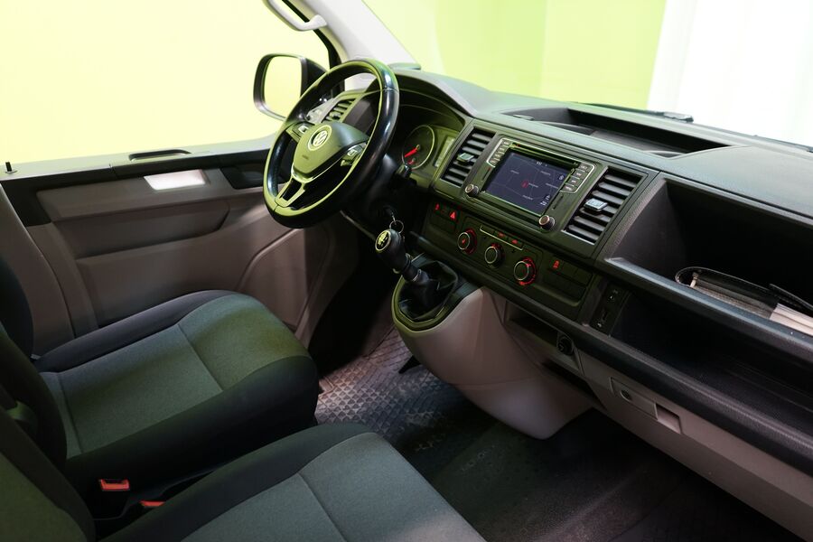 Volkswagen Transporter vaihtoauto