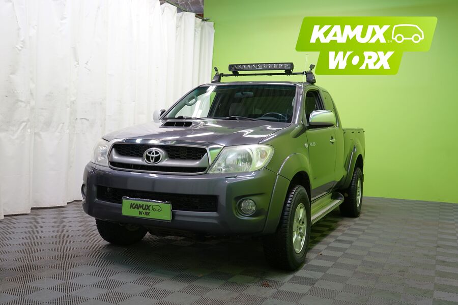 Toyota Hilux vaihtoauto