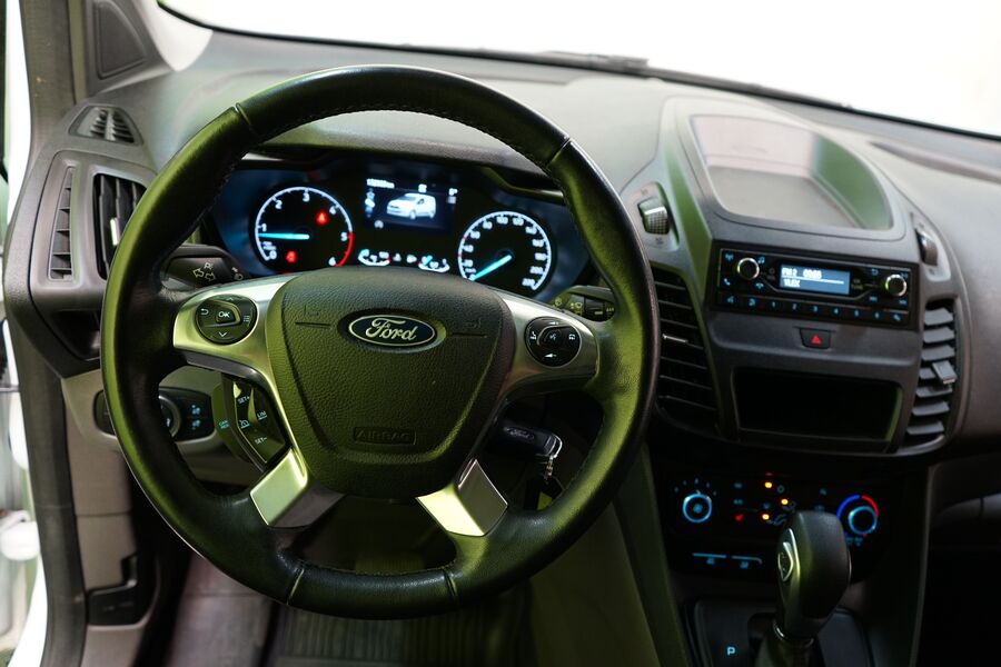 Ford Transit Connect vaihtoauto