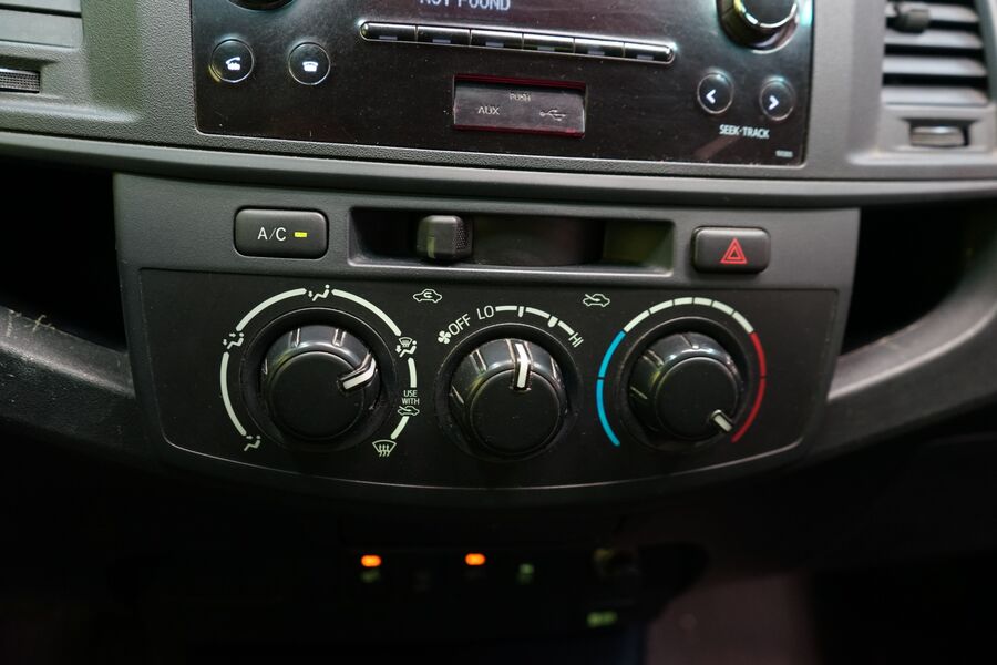 Toyota Hilux vaihtoauto