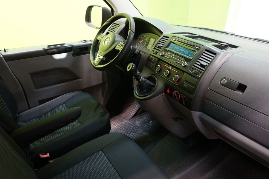 Volkswagen Transporter vaihtoauto