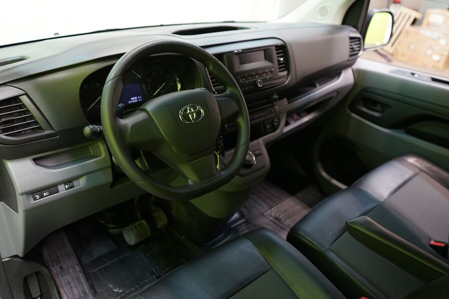 Toyota Proace vaihtoauto