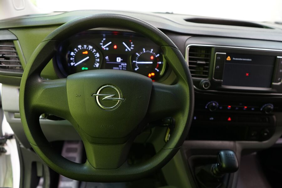 Opel Vivaro vaihtoauto