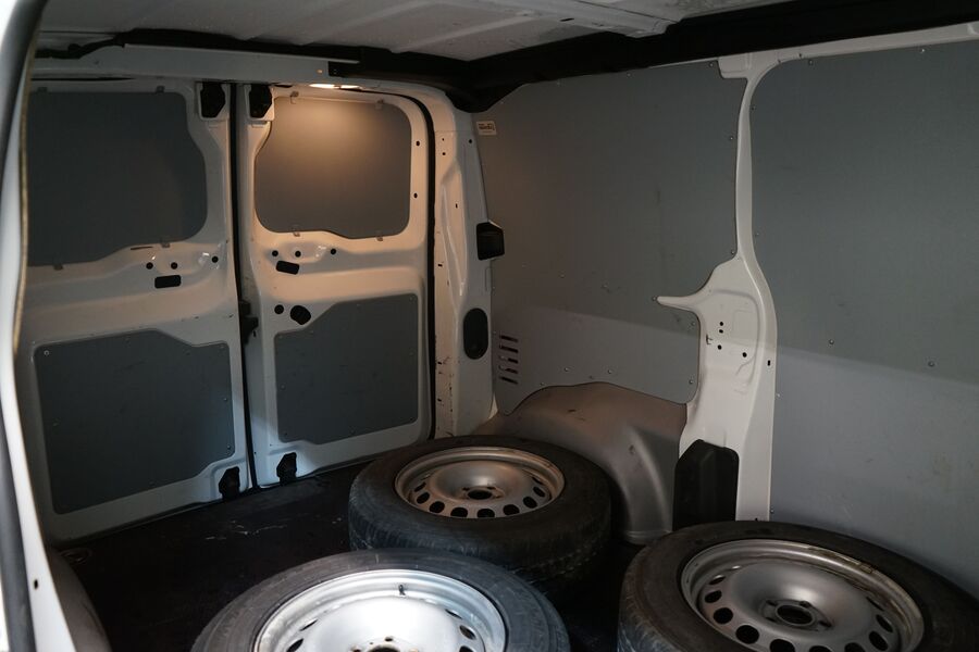 Opel Vivaro vaihtoauto