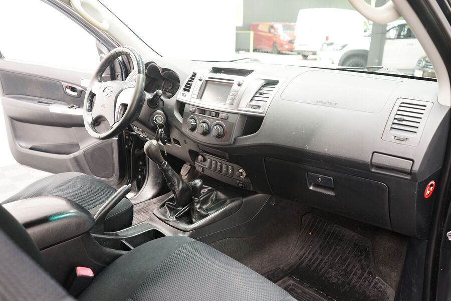 Toyota Hilux vaihtoauto