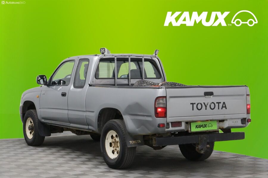 Toyota Hilux vaihtoauto