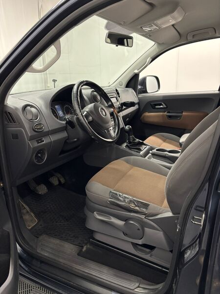 Volkswagen Amarok vaihtoauto