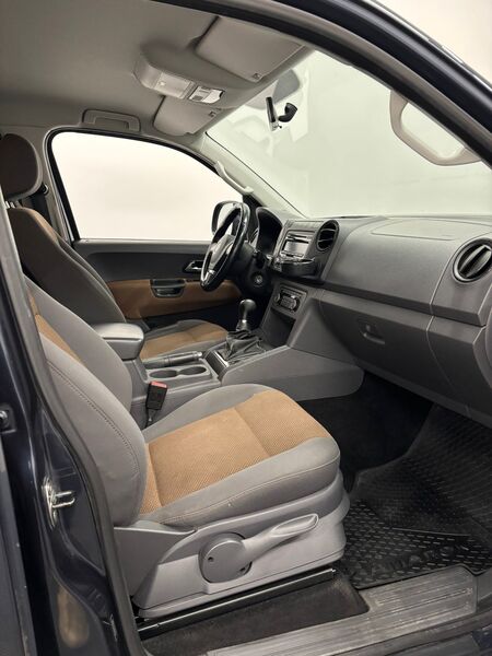 Volkswagen Amarok vaihtoauto