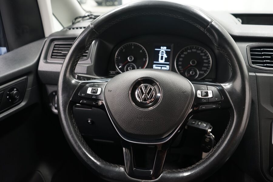 Volkswagen Caddy Maxi vaihtoauto