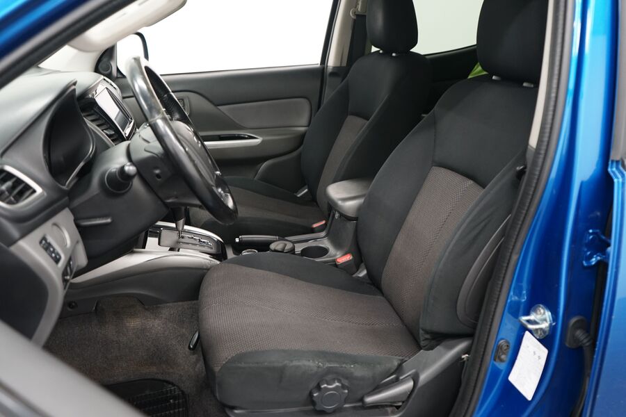 Mitsubishi L200 vaihtoauto