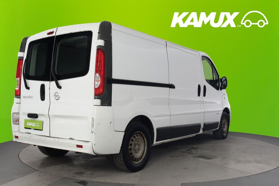 Nissan Primastar vaihtoauto