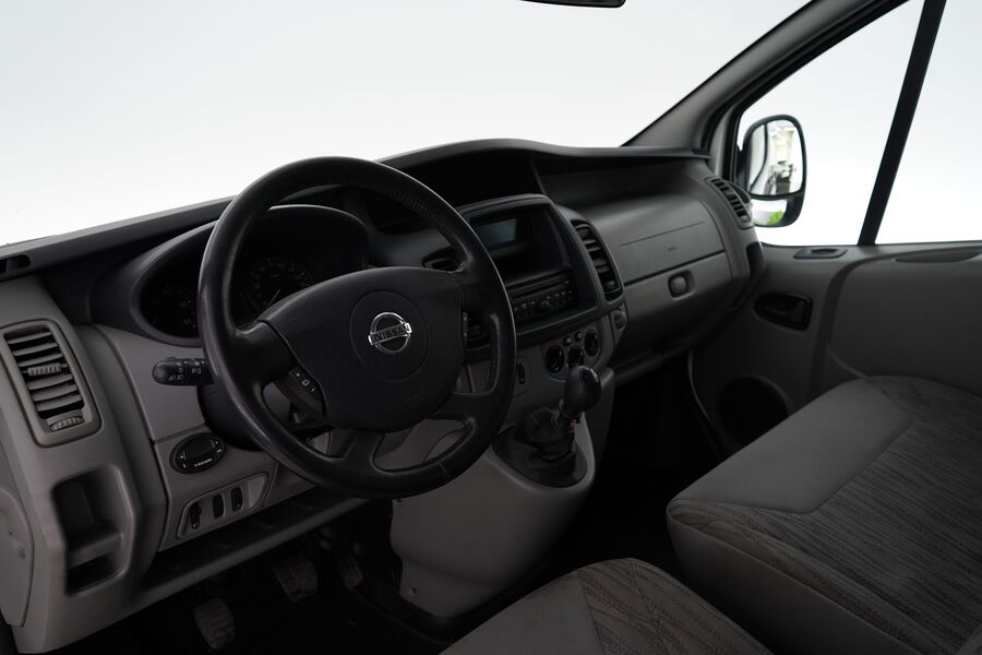 Nissan Primastar vaihtoauto