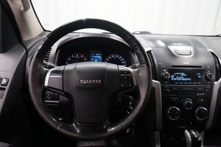 Isuzu D-Max vaihtoauto