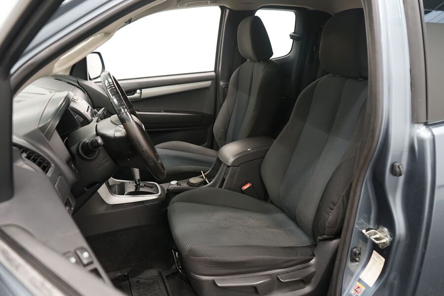 Isuzu D-Max vaihtoauto